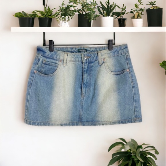 Wild Fable 2 Tone Denim Skirt Size 10 - Picture 6 of 9
